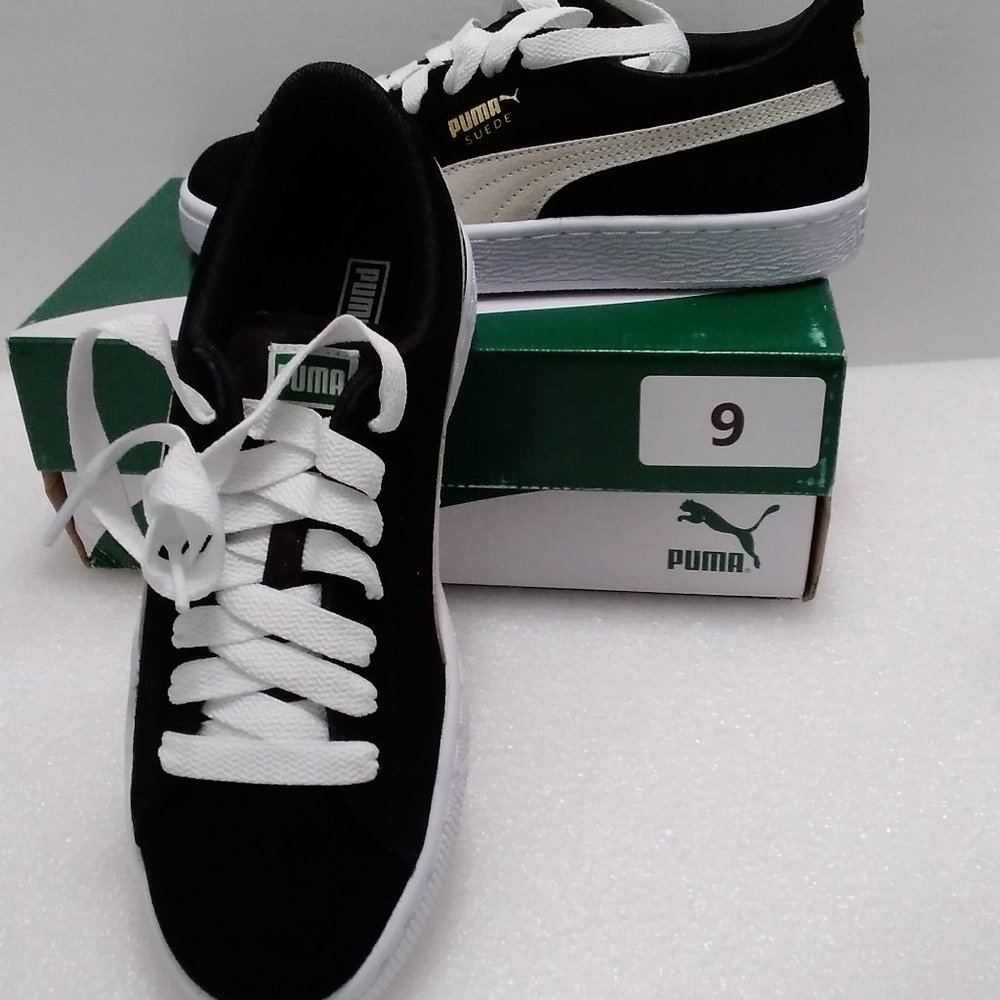 Puma Suede Jr.  Athletic Casual Sneaker SIZE 5.5 C  COD/9